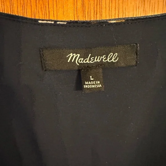 Madewell Blue Puff Sleeve Blouse with Ruffled Details - Picture 3 of 6